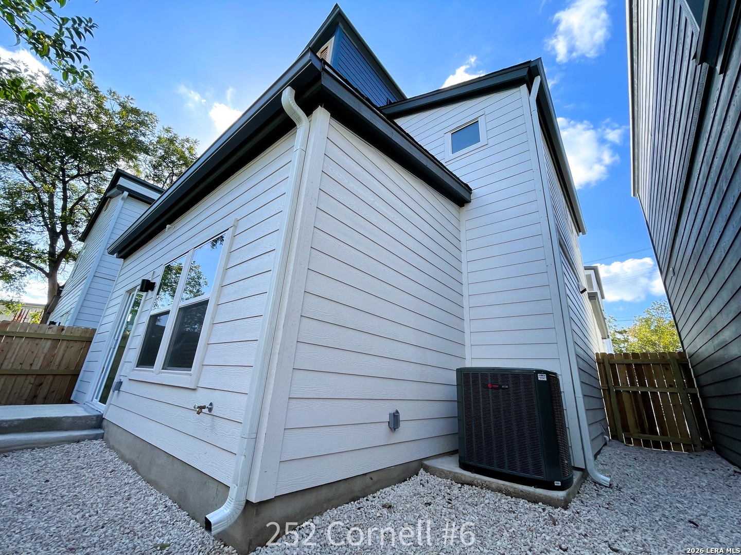252 Cornell San Antonio TX 78201