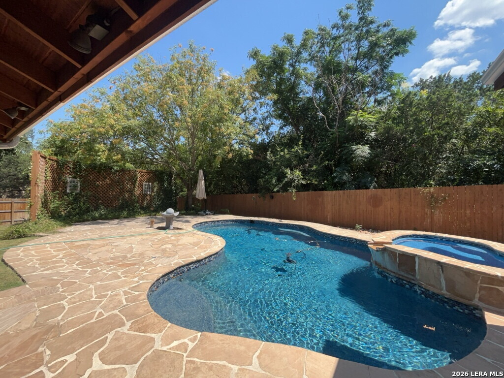 8708 Laurel Canyon Universal City TX 78148