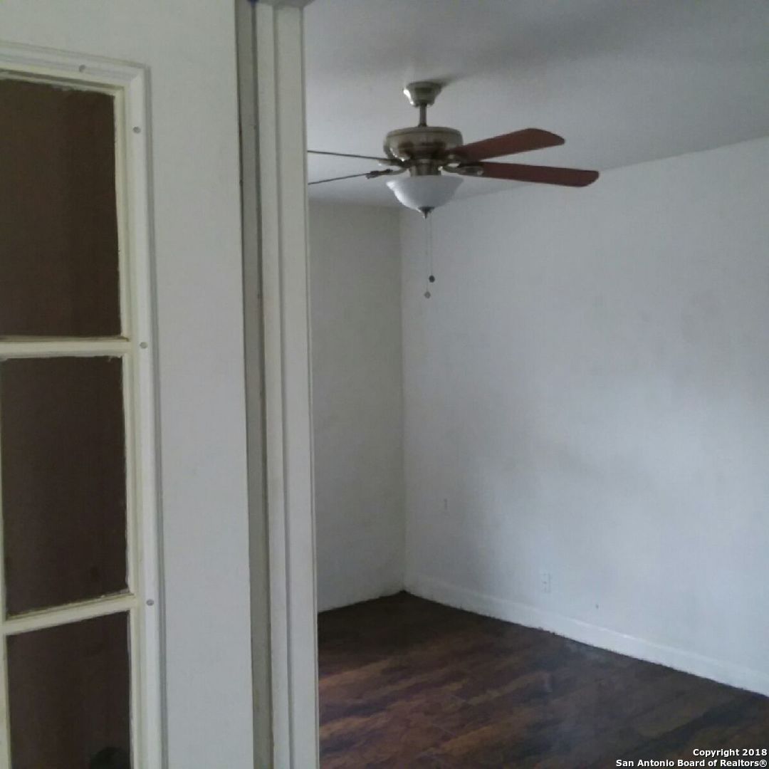 6414 Candleglade Drive San Antonio TX 78244