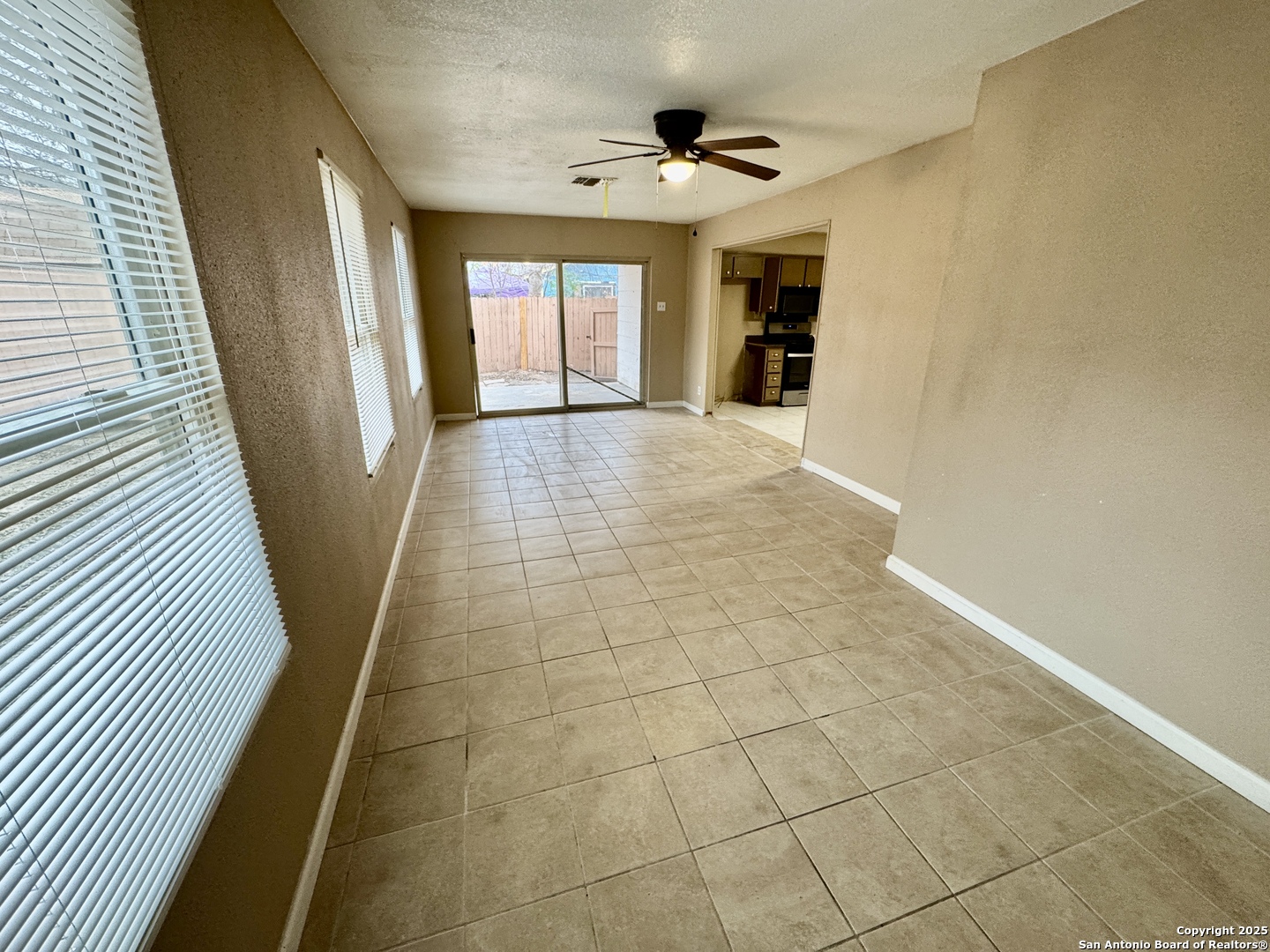 146 Stapleton San Antonio TX 78227