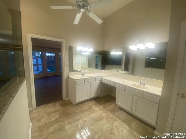 5115 Sagail San Antonio TX 78249