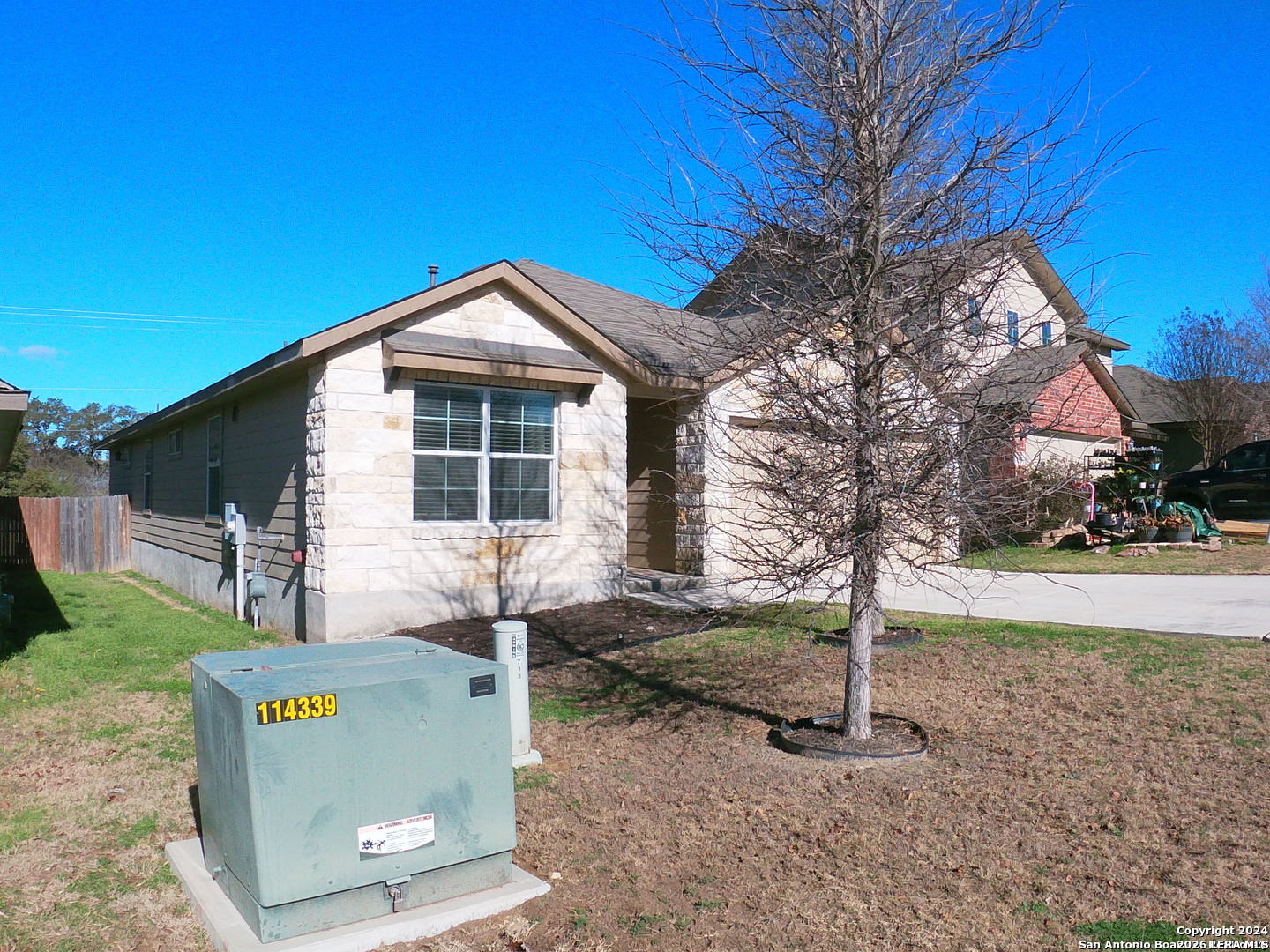 713 Brown Thrasher San Antonio TX 78253