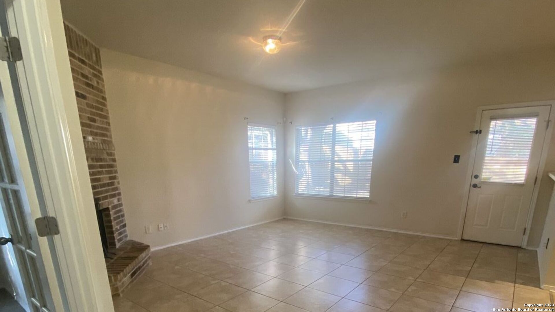 823 Point Cove San Antonio TX 78253