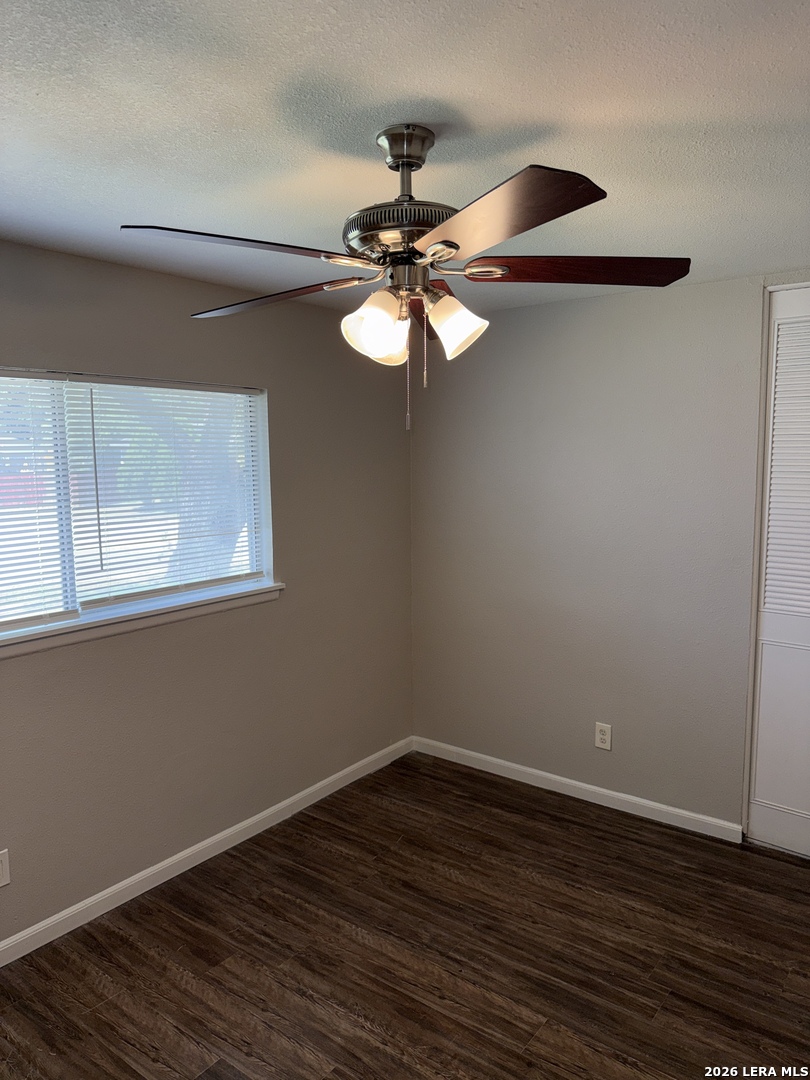 4919 Waycross San Antonio TX 78220
