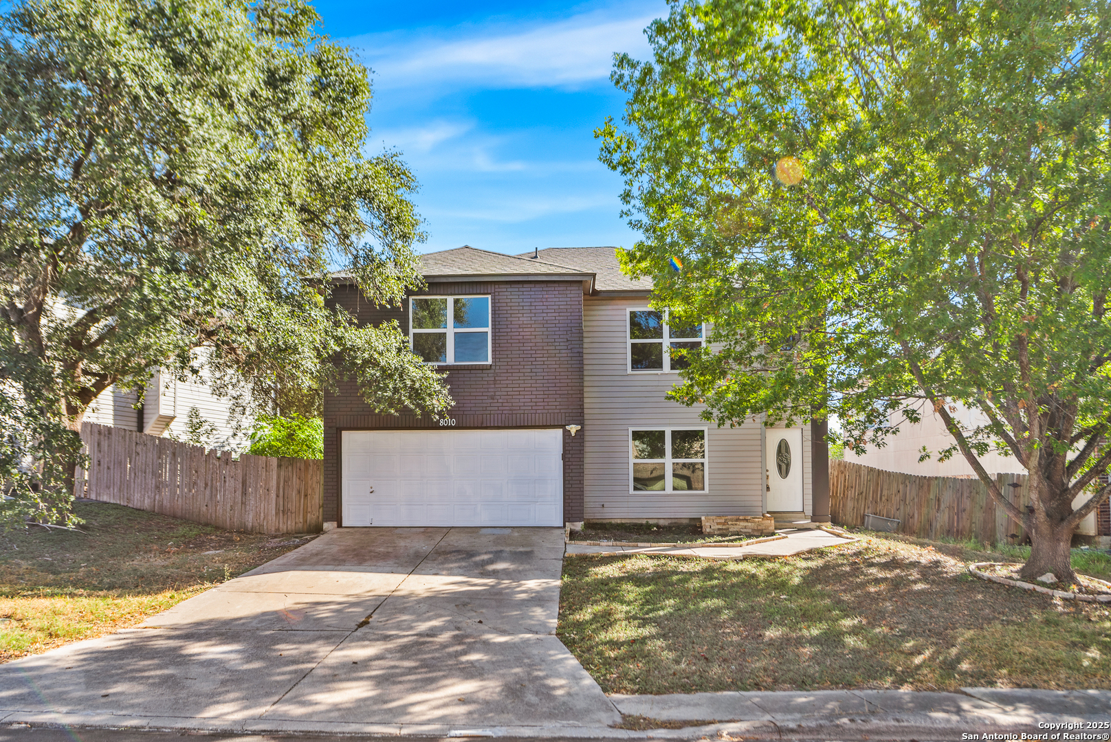 8010 Chestnut Gate Converse TX 78109