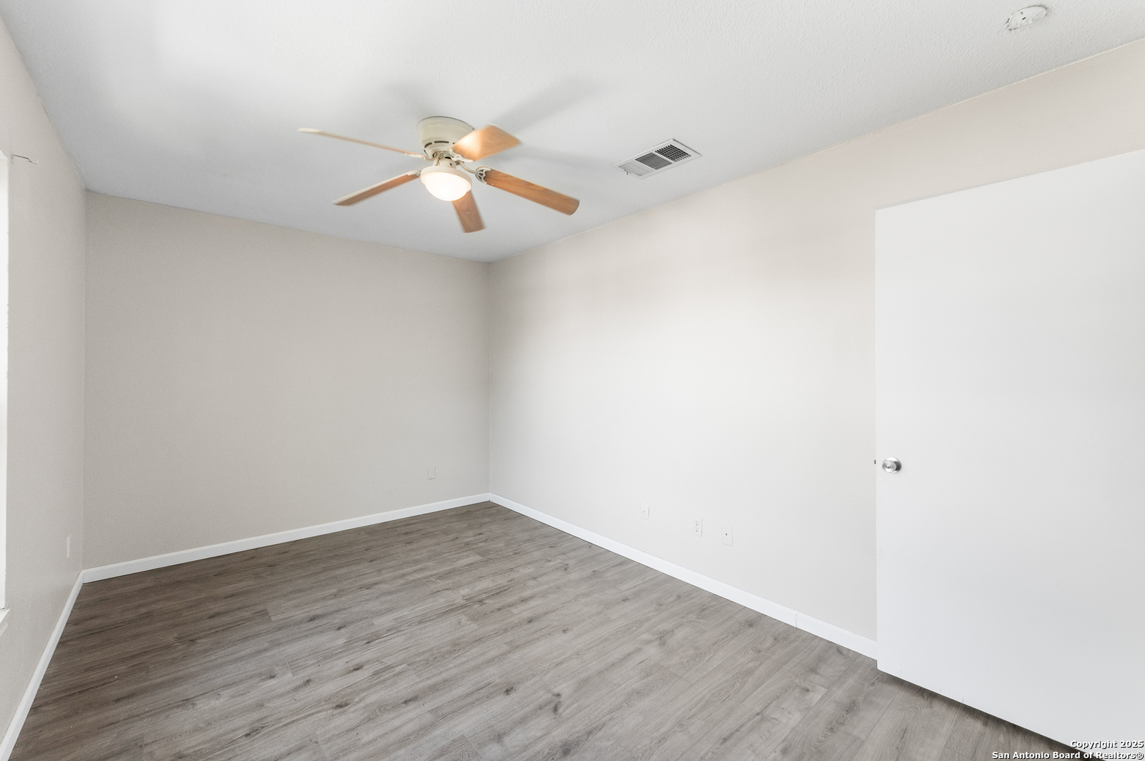 8010 Chestnut Gate Converse TX 78109