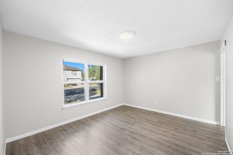 8010 Chestnut Gate Converse TX 78109