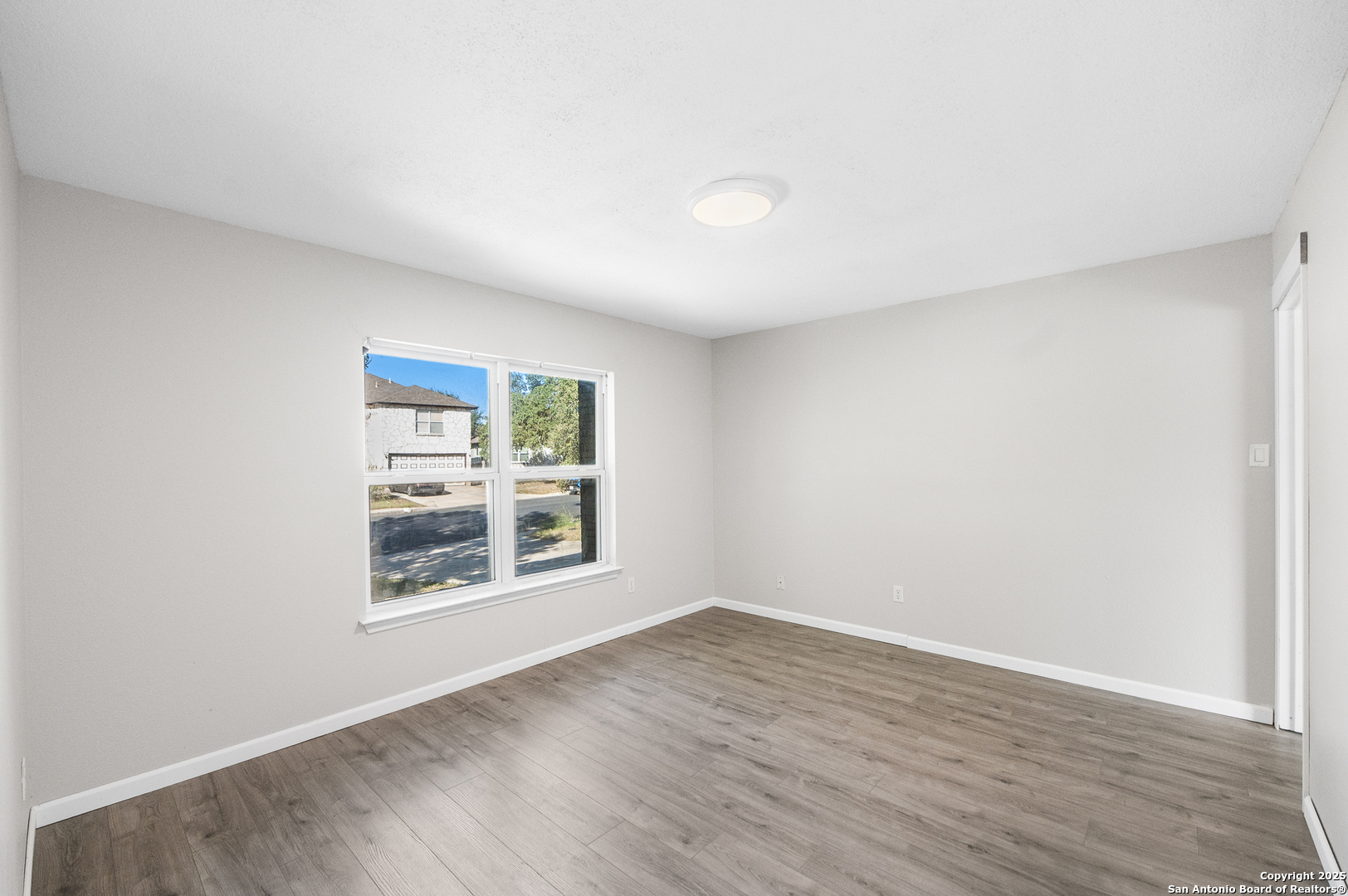 8010 Chestnut Gate Converse TX 78109