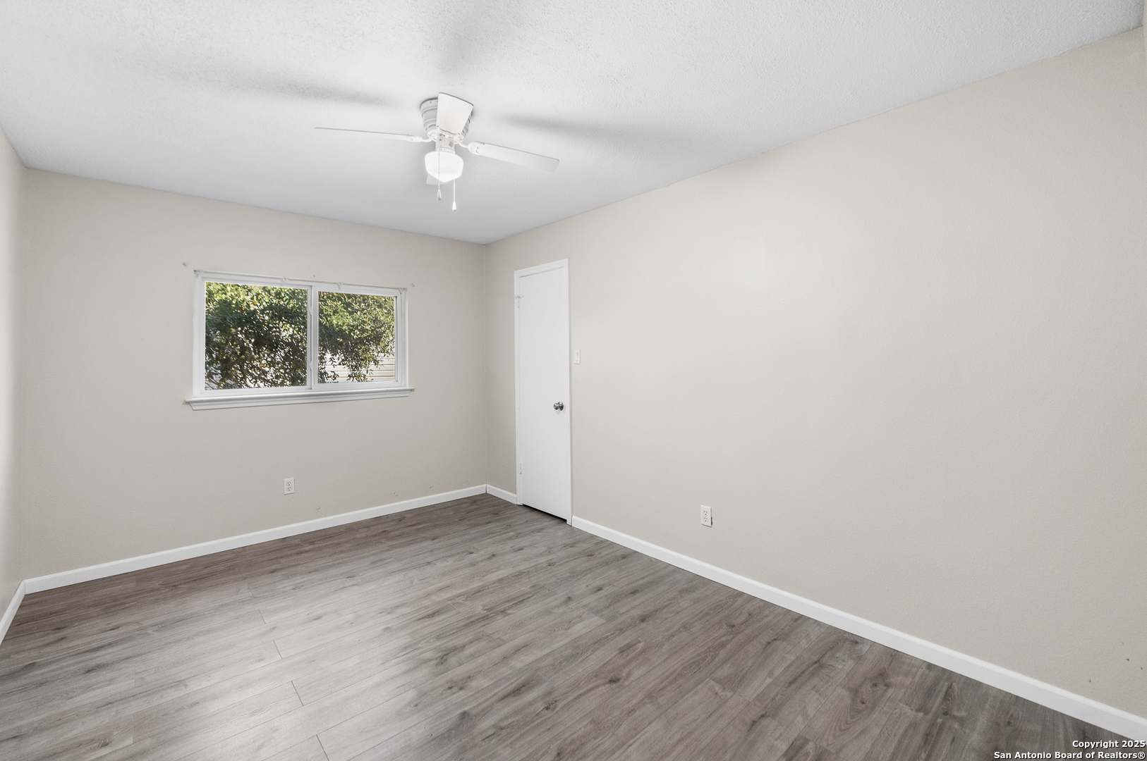 8010 Chestnut Gate Converse TX 78109