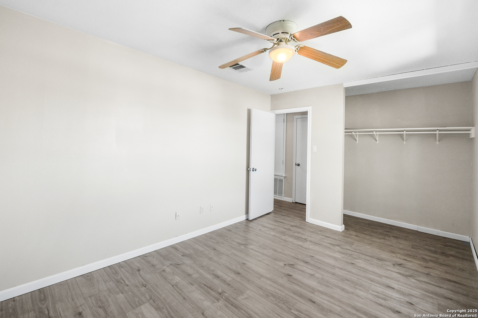 8010 Chestnut Gate Converse TX 78109