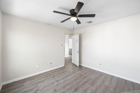 8010 Chestnut Gate Converse TX 78109