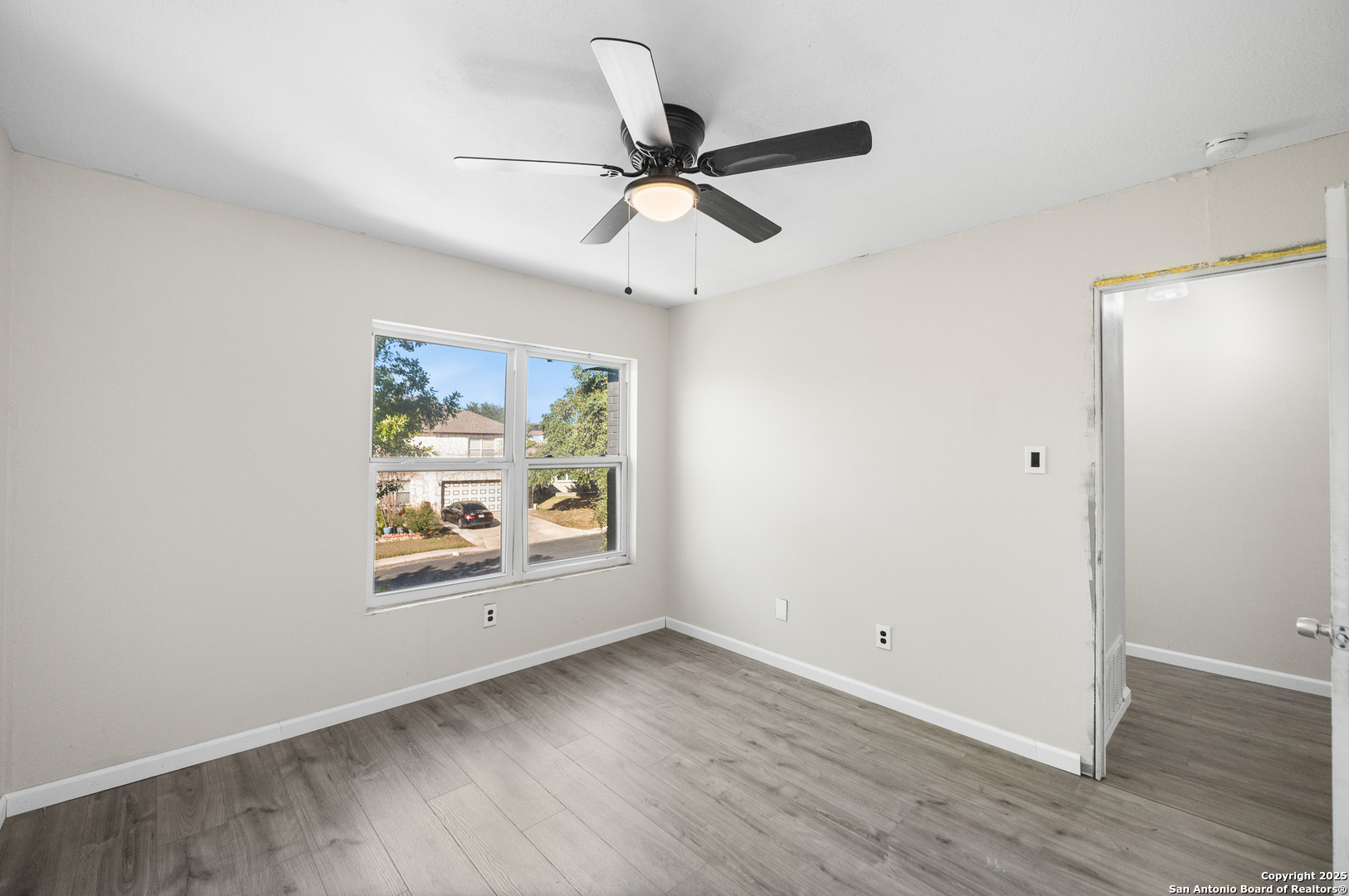 8010 Chestnut Gate Converse TX 78109