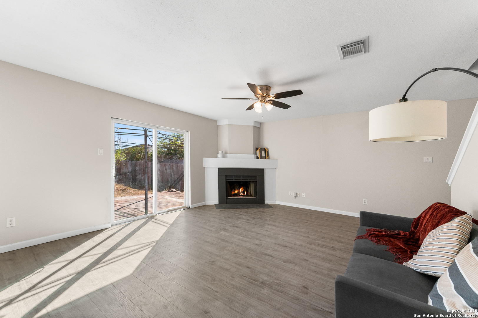 8010 Chestnut Gate Converse TX 78109