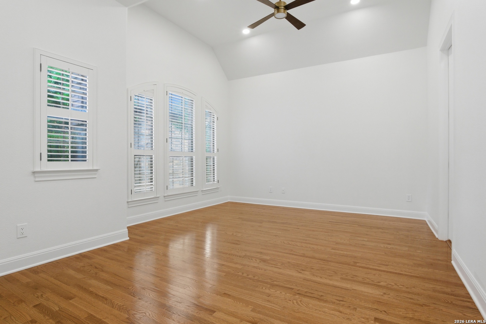 82 Westcourt Lane San Antonio TX 78257