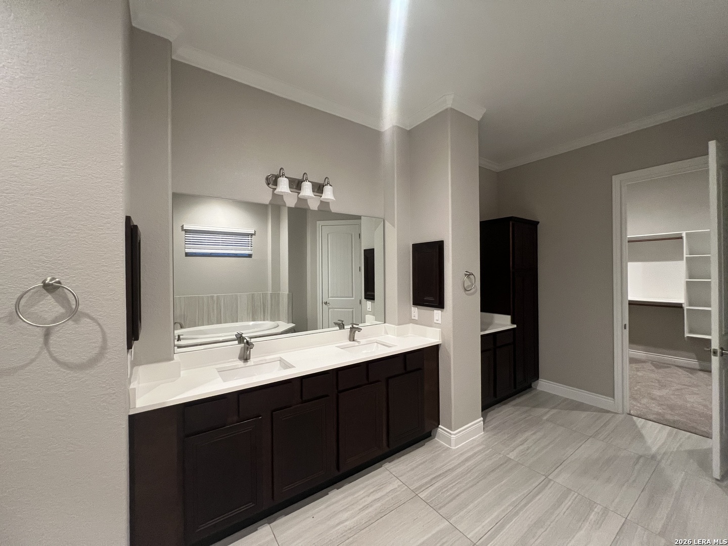 4811 Viewcrest Road San Antonio TX 78217