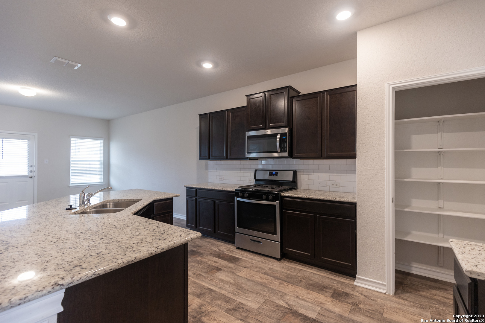 9819 Bratten Rise San Antonio TX 78254