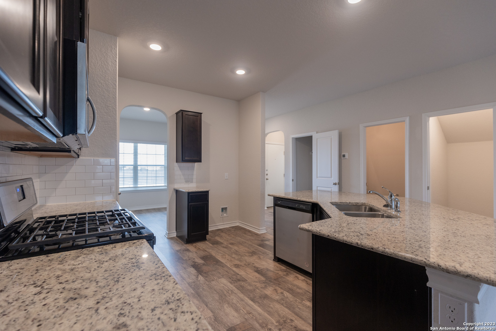 9819 Bratten Rise San Antonio TX 78254