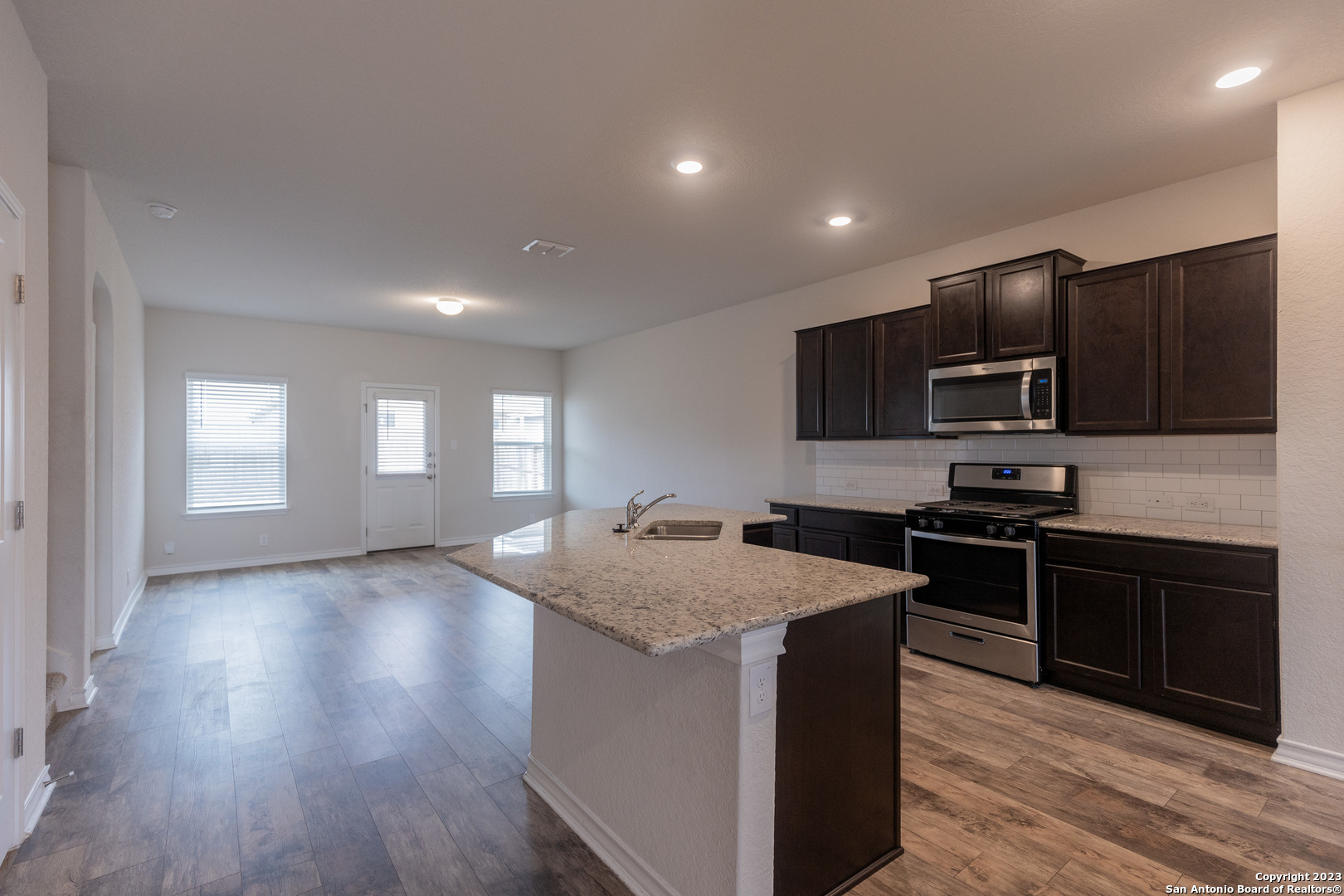 9819 Bratten Rise San Antonio TX 78254