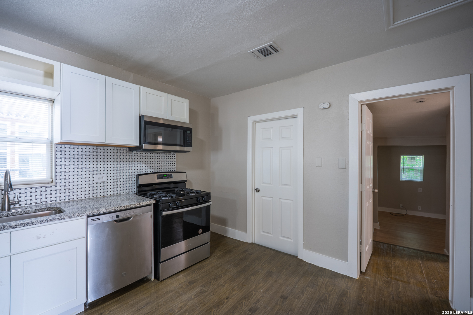 1731 Hays Street San Antonio TX 78202