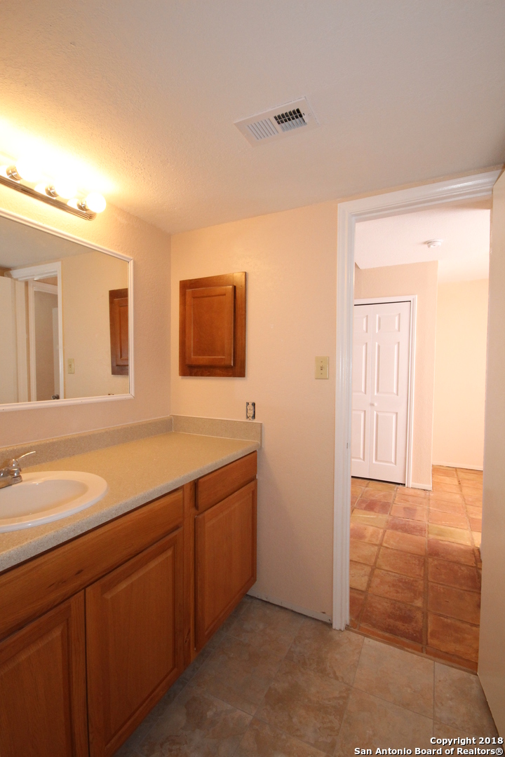 14520 Clovelly Wood San Antonio TX 78233