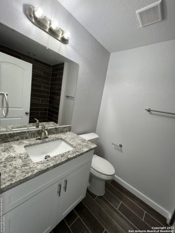 322 Vine Street San Antonio TX 78210