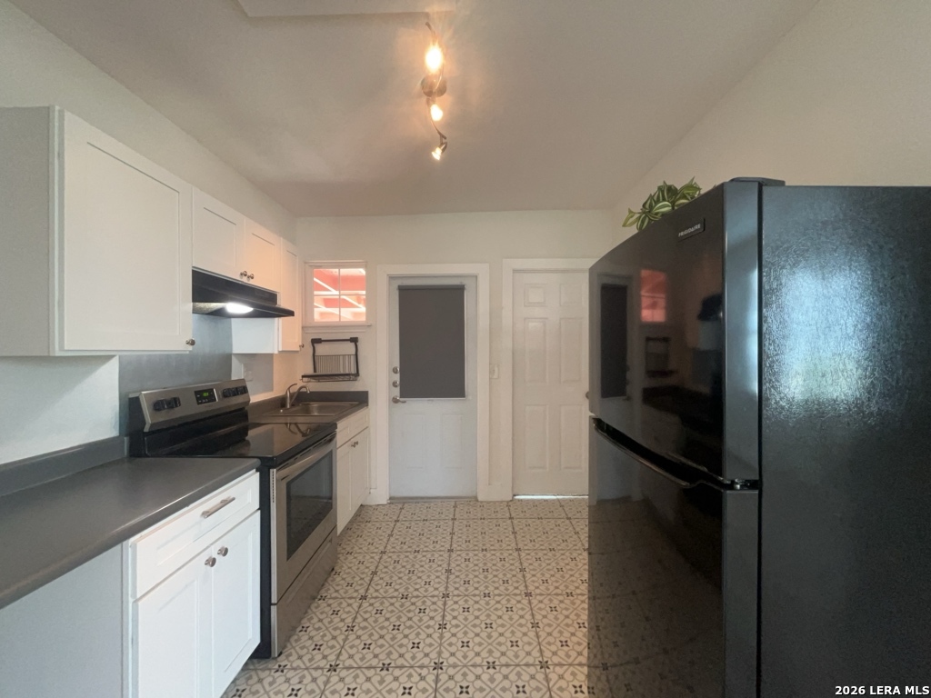 1020 W French Place San Antonio TX 78212