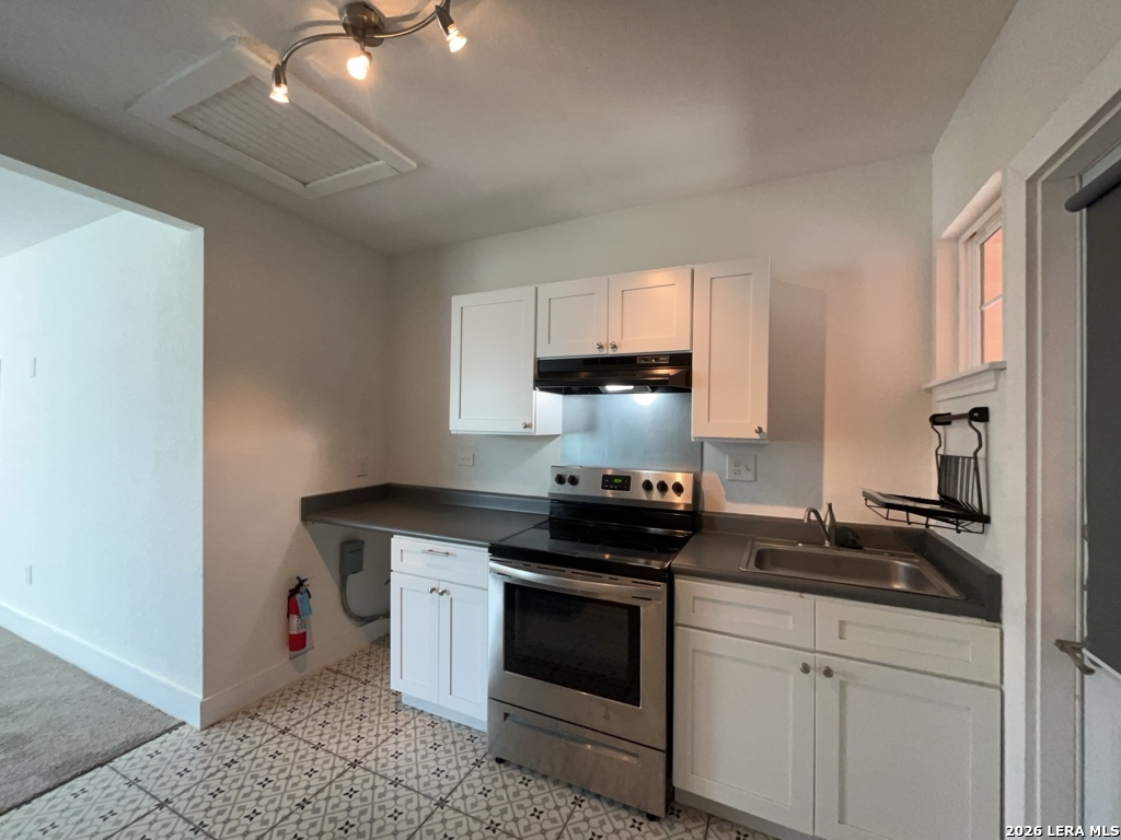 1020 W French Place San Antonio TX 78212