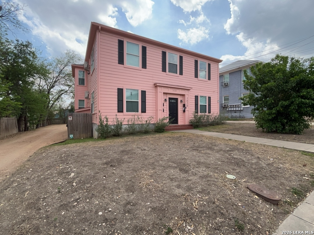 1020 W French Place San Antonio TX 78212