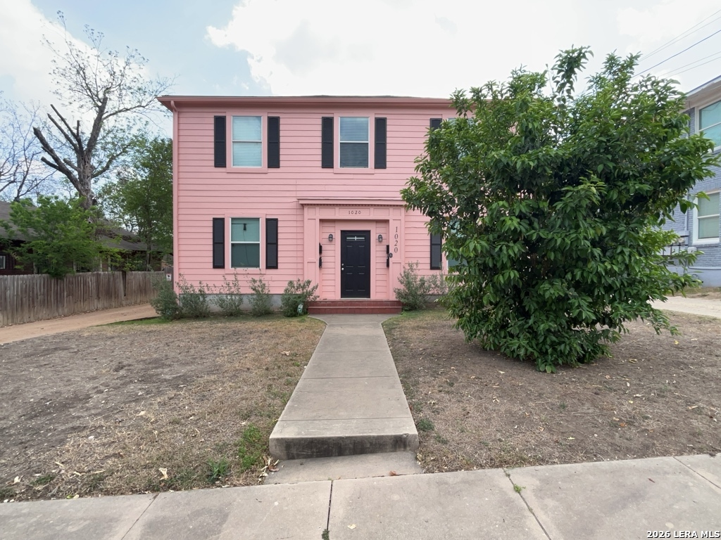 1020 W French Place San Antonio TX 78212