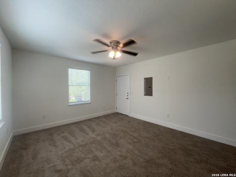 1020 W French Place San Antonio TX 78212