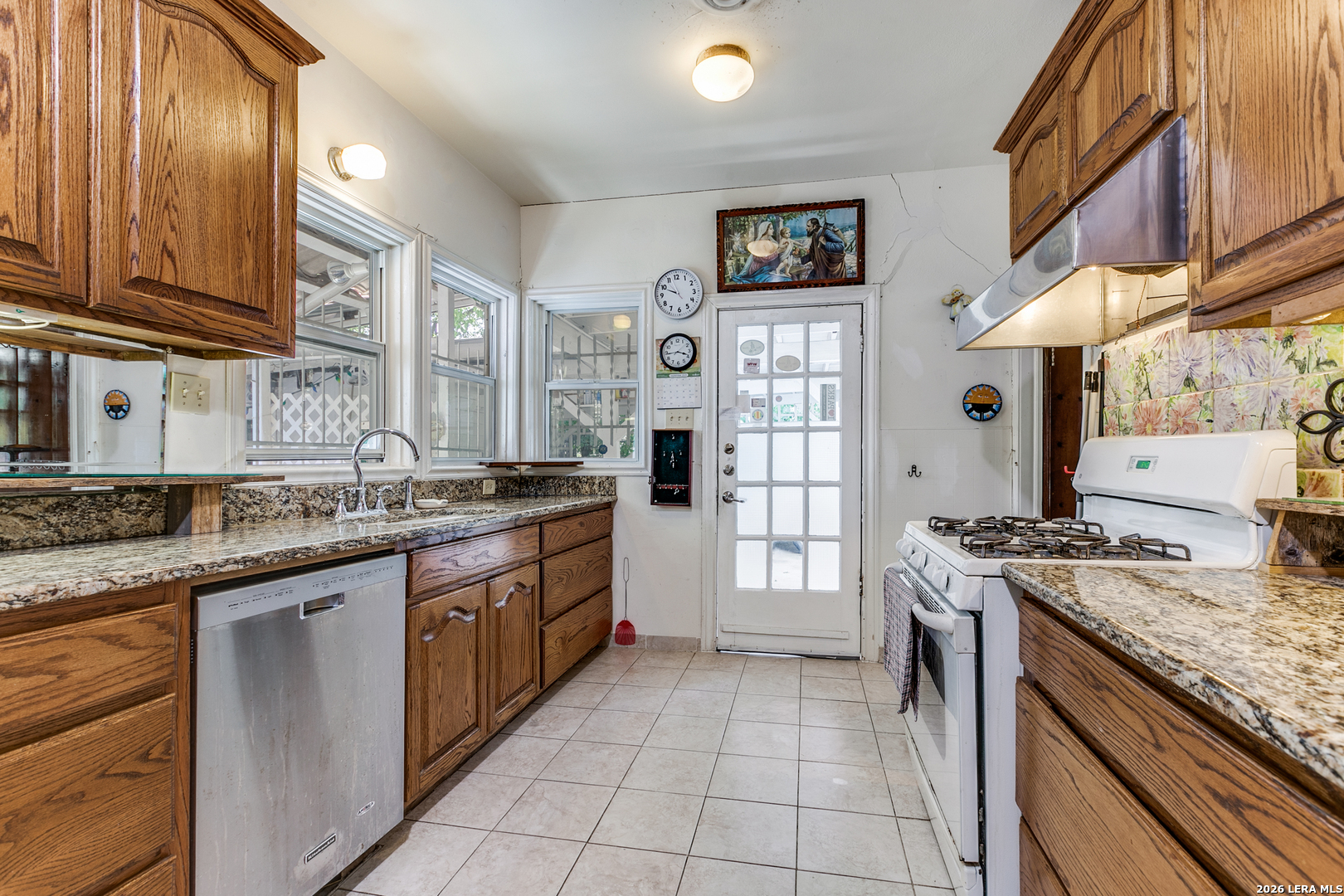 342 Alexander Hamilton Drive San Antonio TX 78228