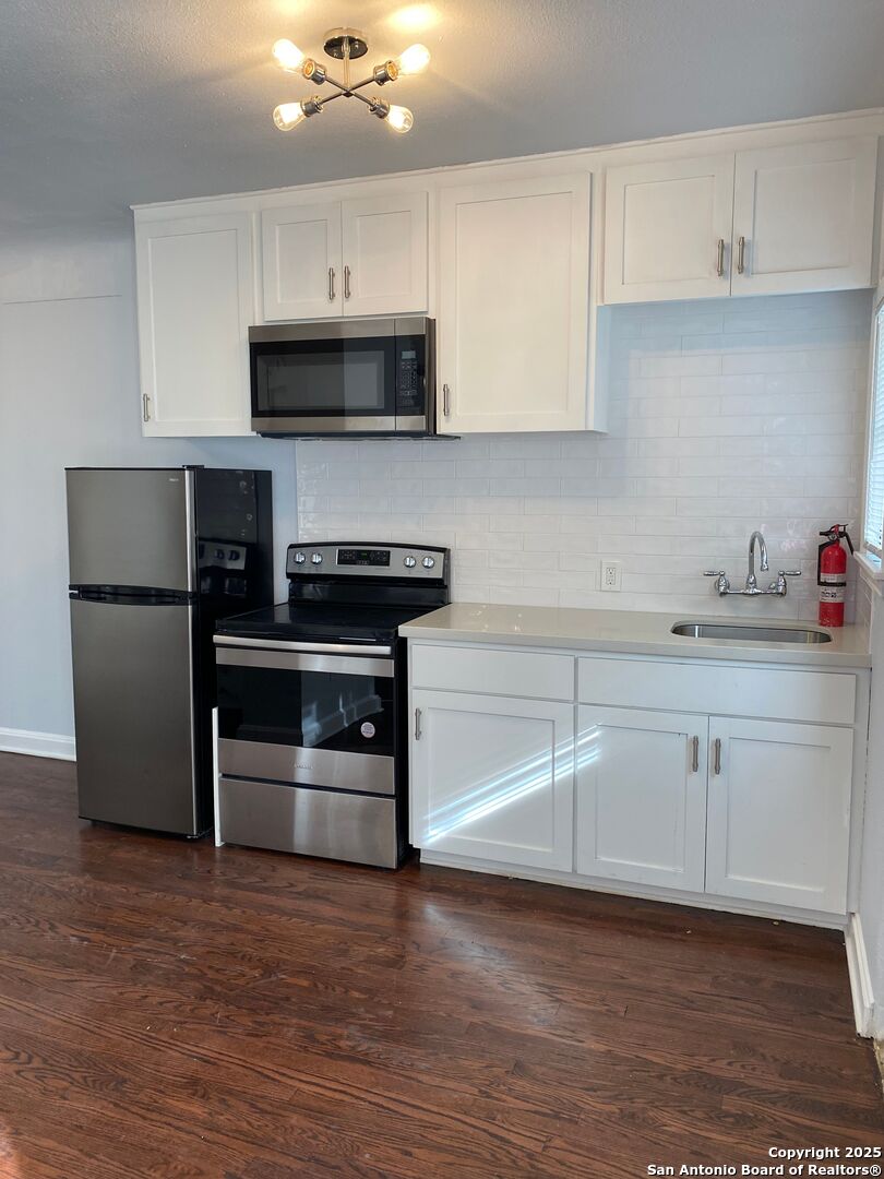 152 Harrigan Court Alamo Heights TX 78209