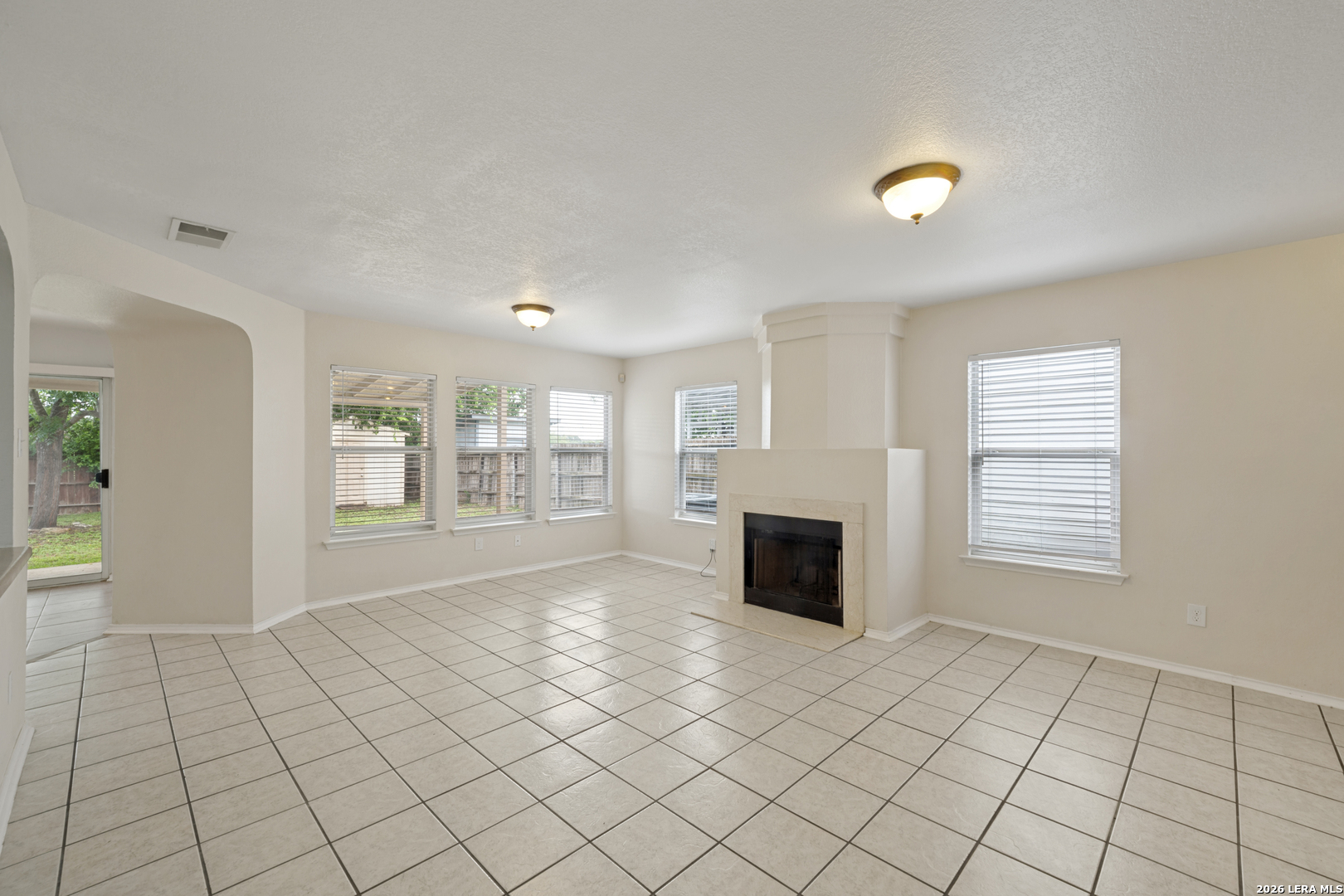 2402 Keithshire San Antonio TX 78245