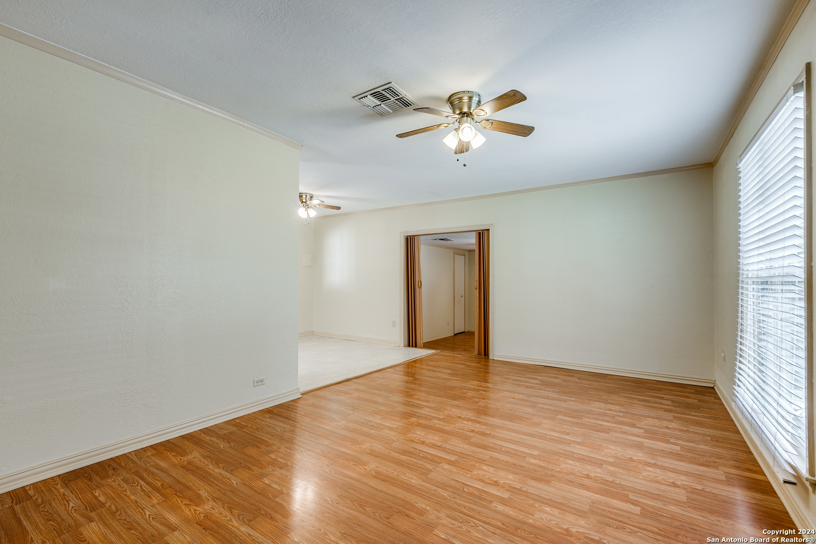 322 Byrnes Drive San Antonio TX 78209