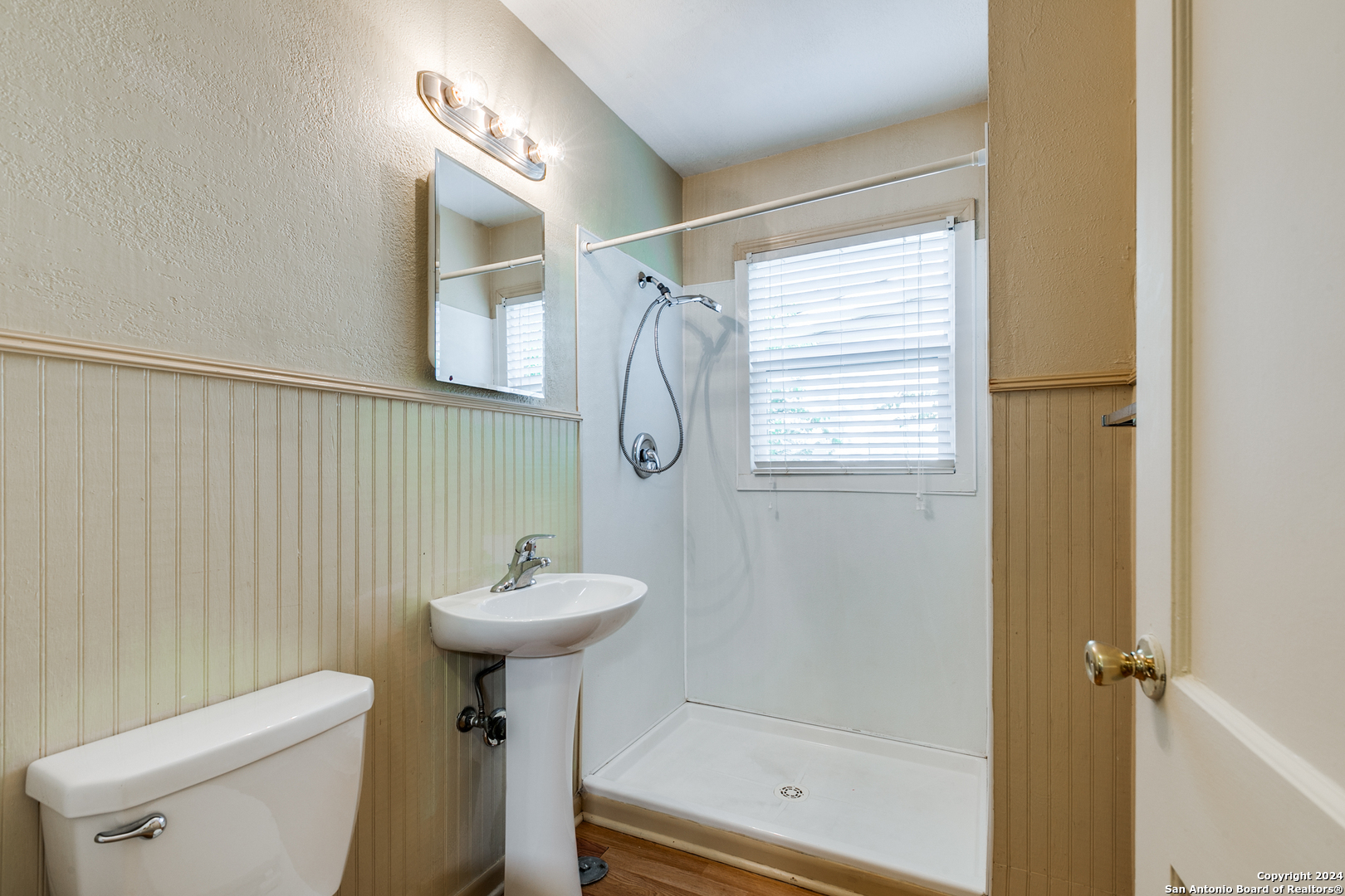 322 Byrnes Drive San Antonio TX 78209