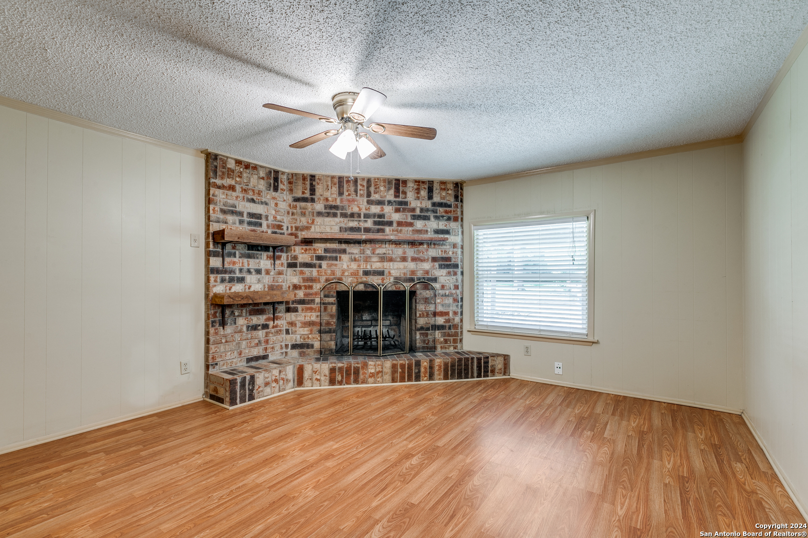 322 Byrnes Drive San Antonio TX 78209