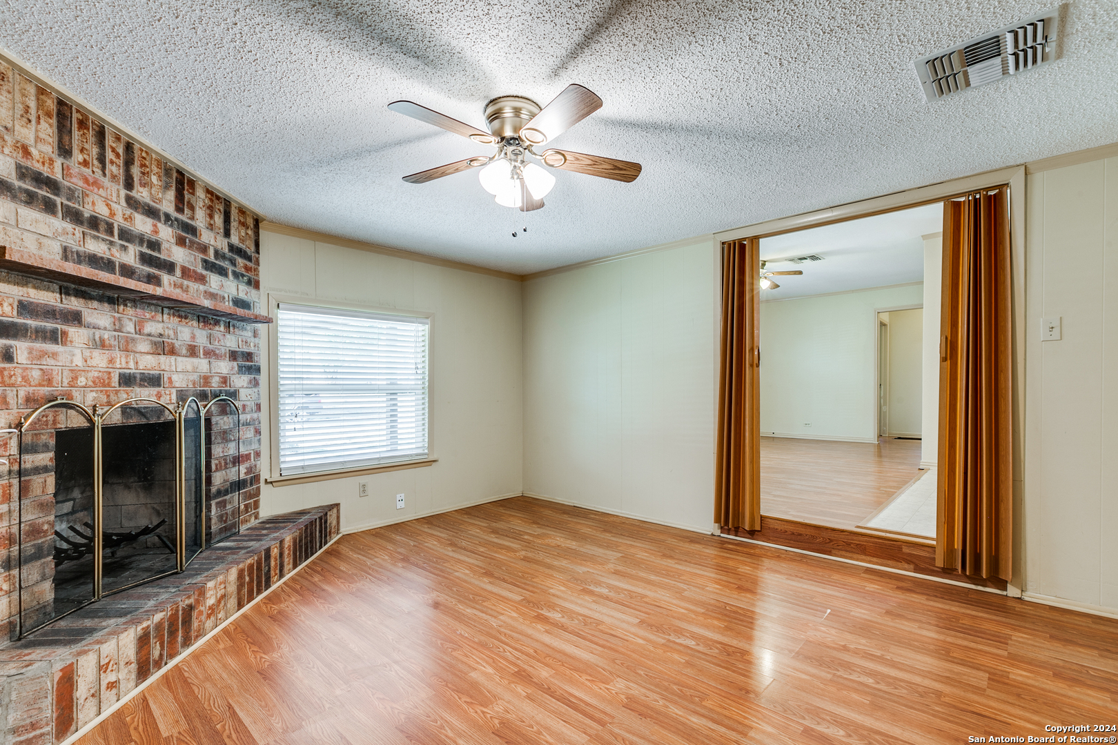 322 Byrnes Drive San Antonio TX 78209