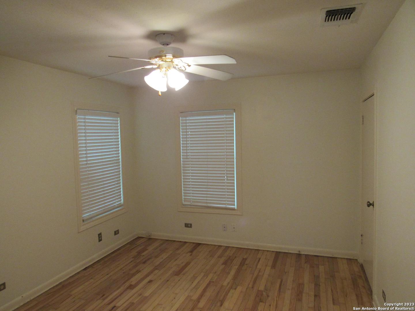 136 Harmon Drive San Antonio TX 78209