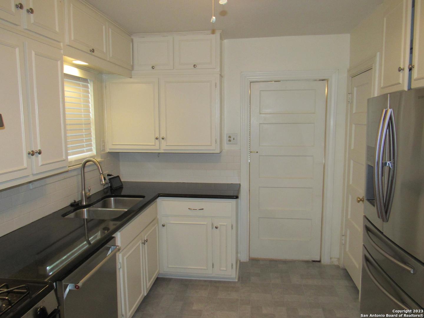 136 Harmon Drive San Antonio TX 78209
