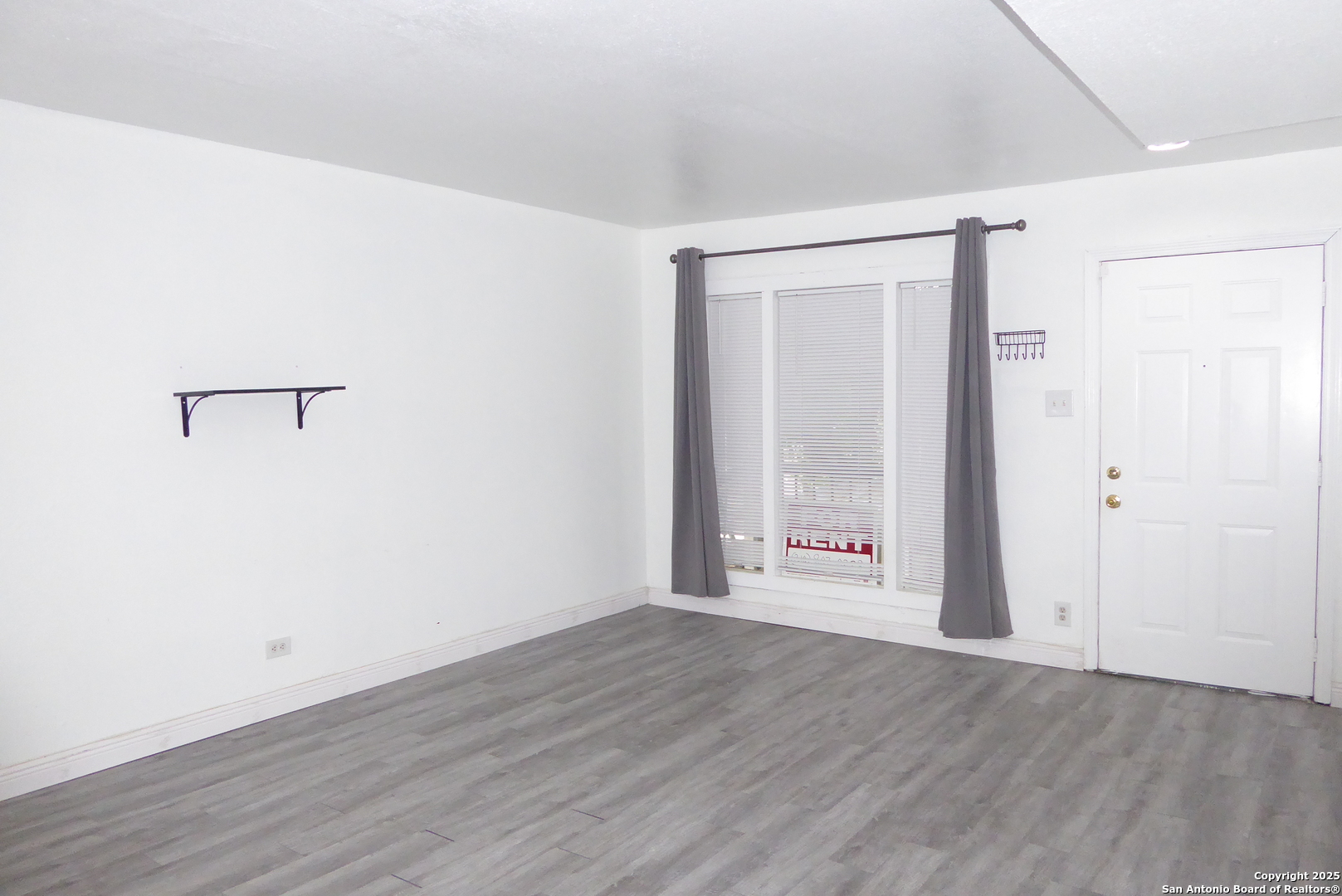 255 E Rampart San Antonio TX 78216