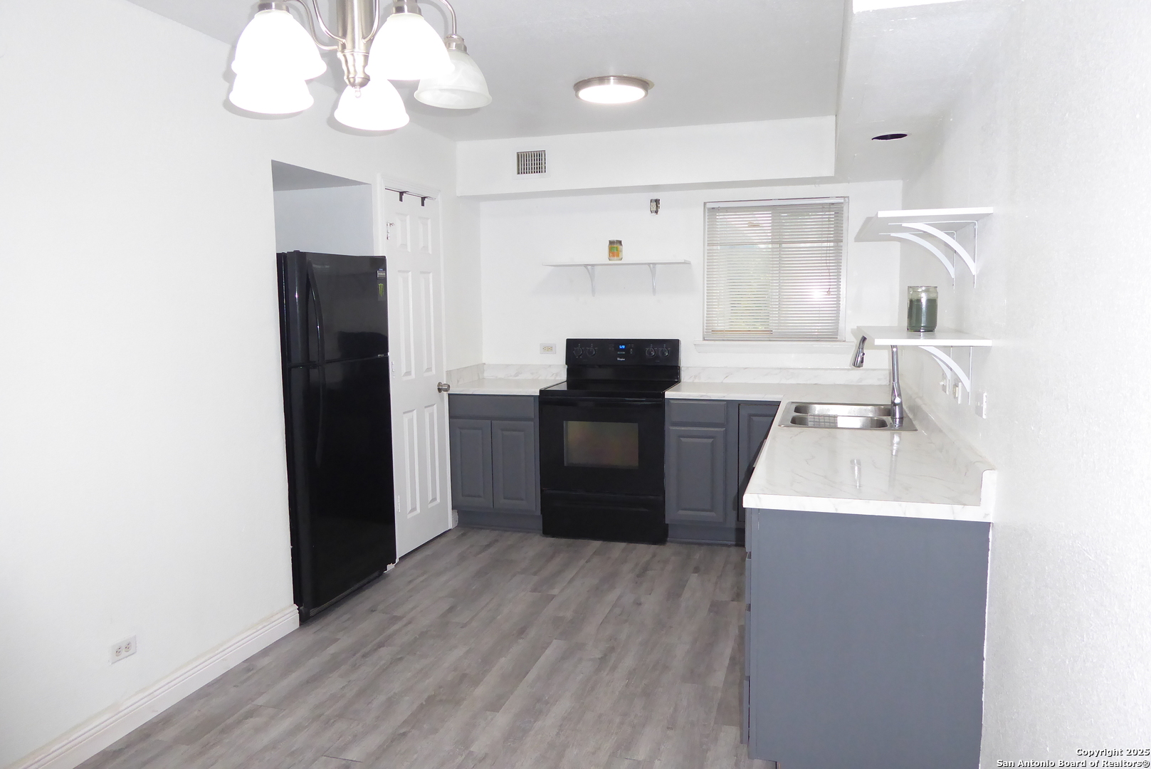 255 E Rampart San Antonio TX 78216