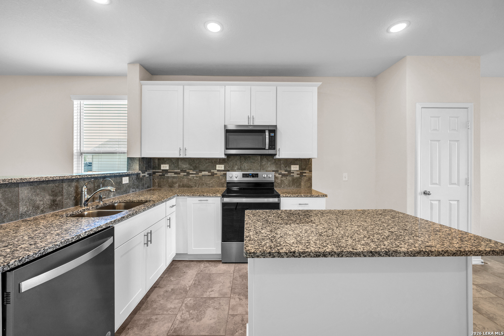874 Crested Iris New Braunfels TX 78130