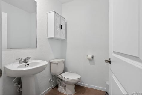 1451 Neria San Antonio TX 78224