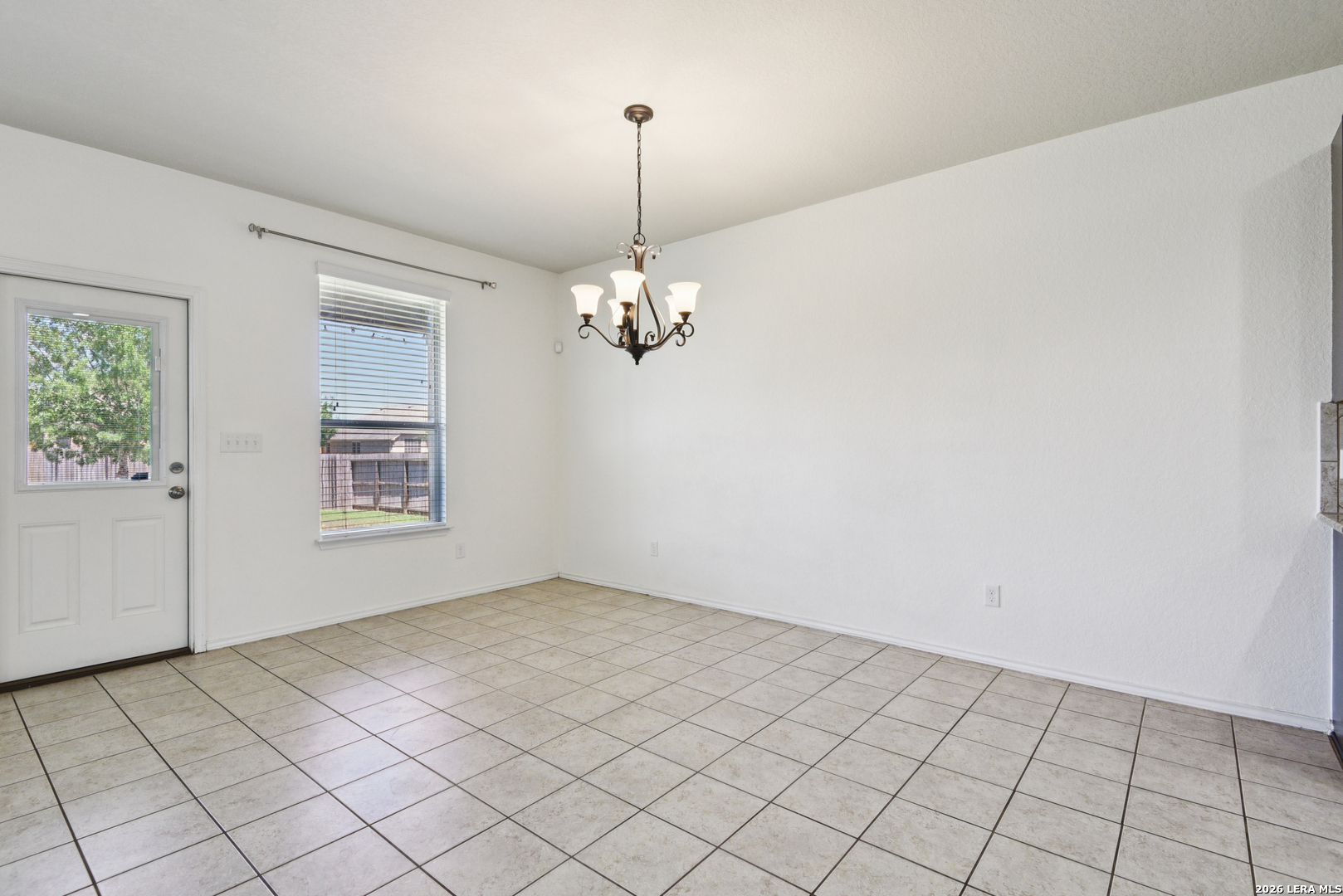 3628 Lazy Diamond Selma TX 78154