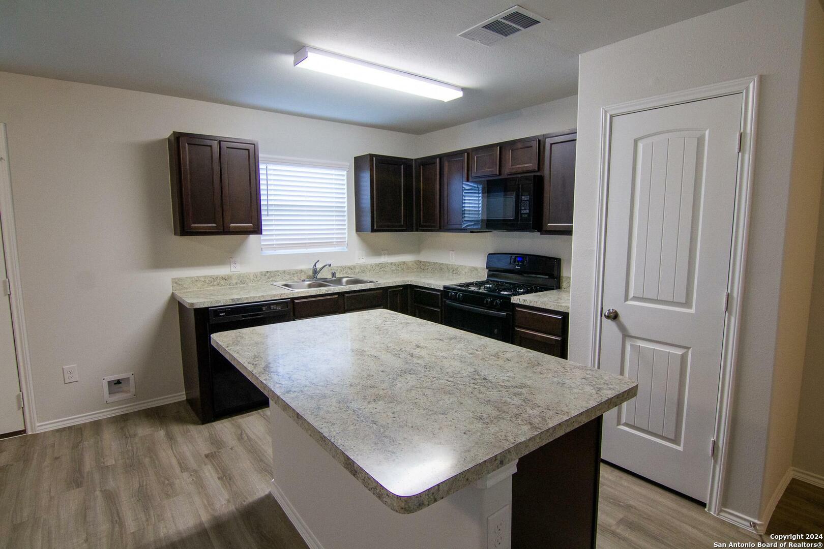 2322 Applewhite Meadow San Antonio TX 78224