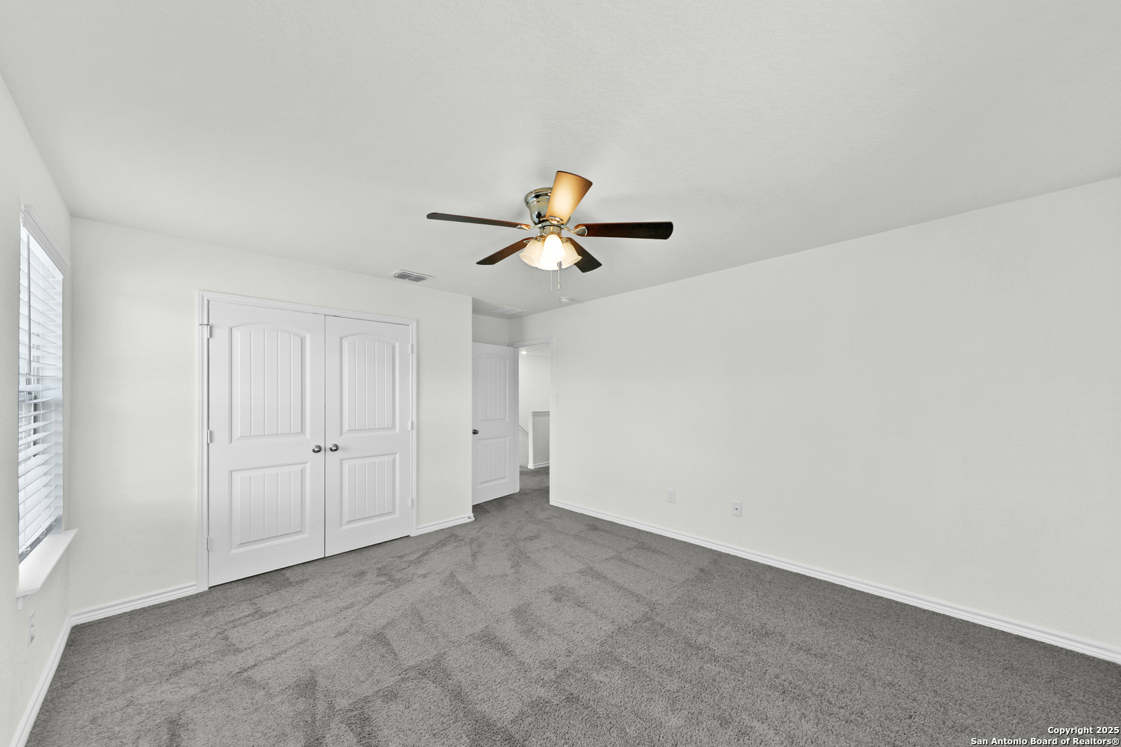 11255 Sawyer Valley San Antonio TX 78254