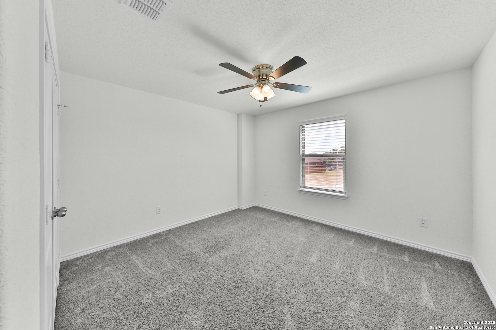 11255 Sawyer Valley San Antonio TX 78254