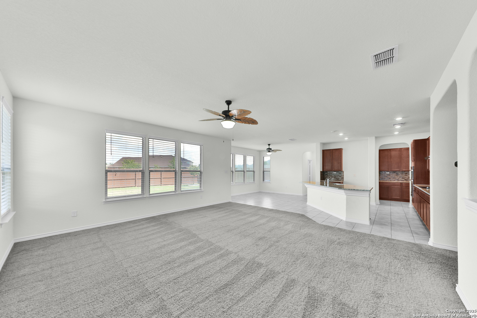 11255 Sawyer Valley San Antonio TX 78254