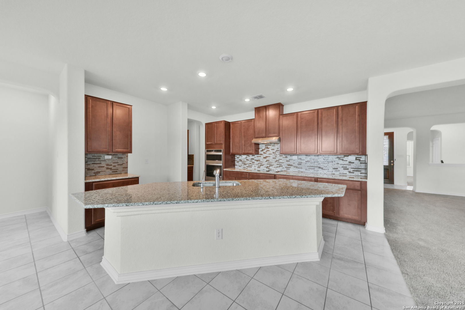 11255 Sawyer Valley San Antonio TX 78254