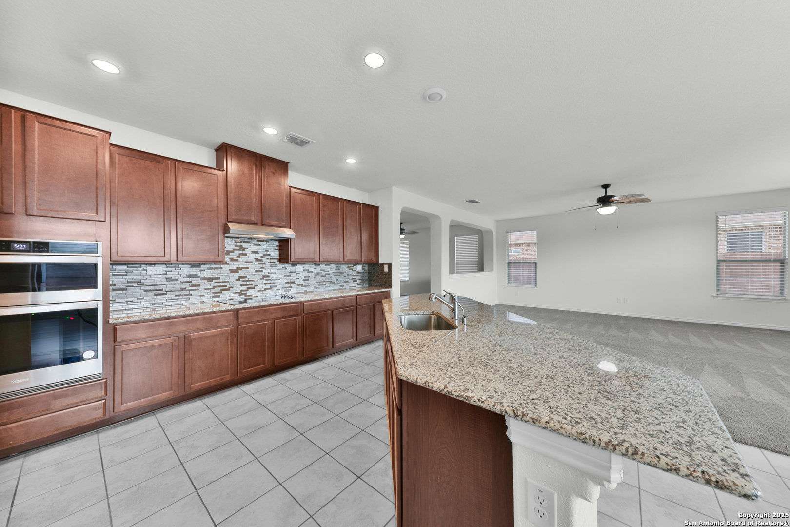 11255 Sawyer Valley San Antonio TX 78254